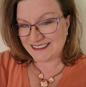 Meet your Posher, Donna